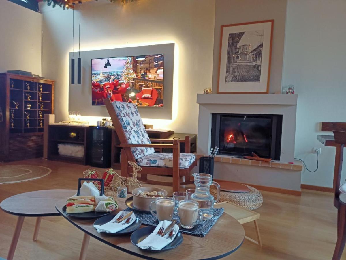Iqoqo Hotels - Luxury Suites อิโออันนินา ภายนอก รูปภาพ