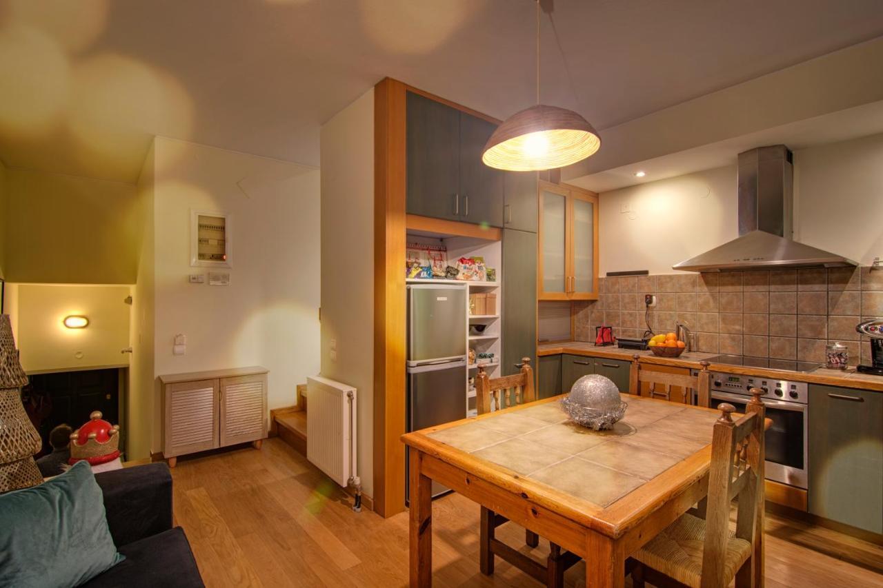 Iqoqo Hotels - Luxury Suites อิโออันนินา ภายนอก รูปภาพ