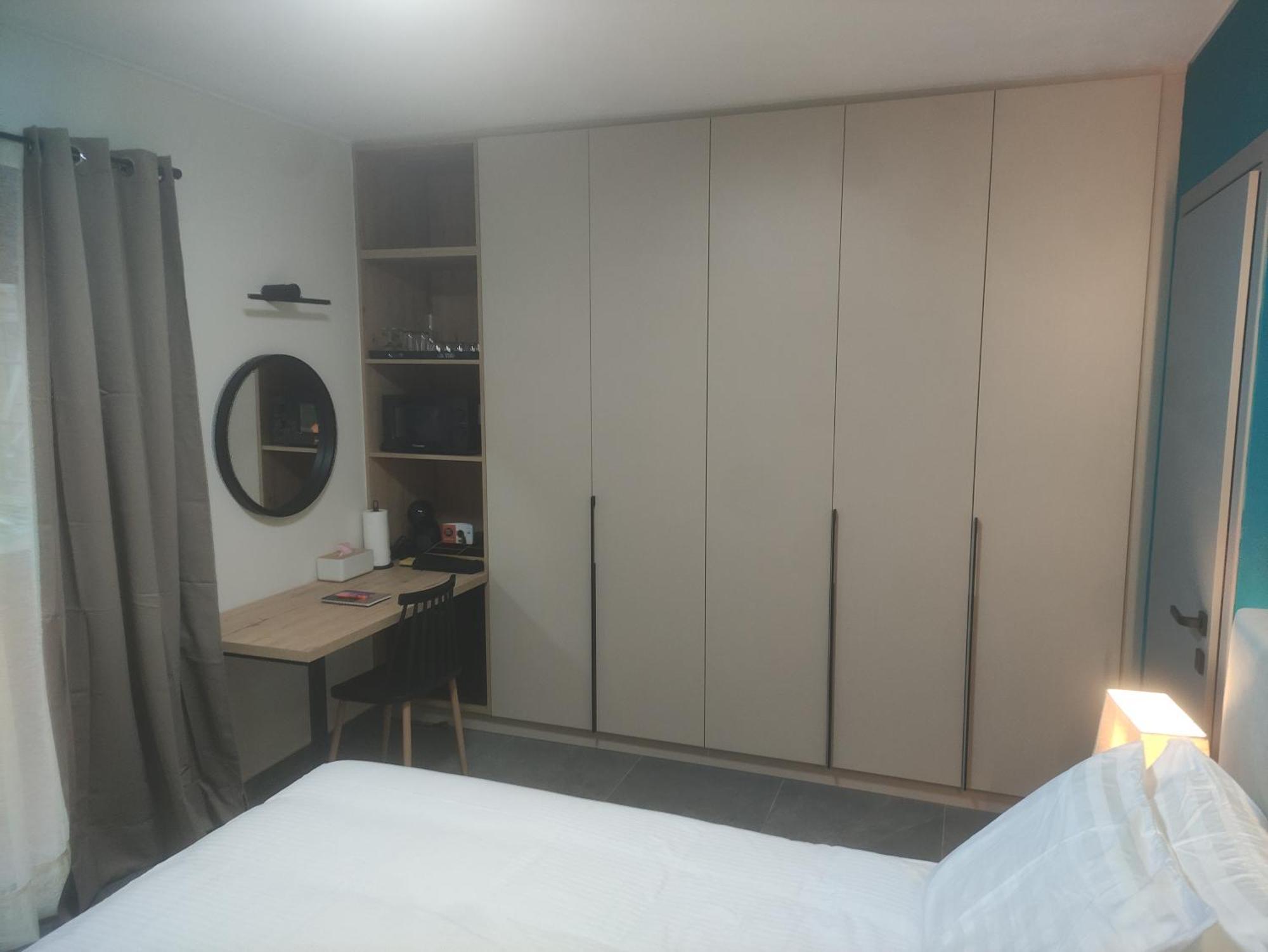 Iqoqo Hotels - Luxury Suites อิโออันนินา ภายนอก รูปภาพ