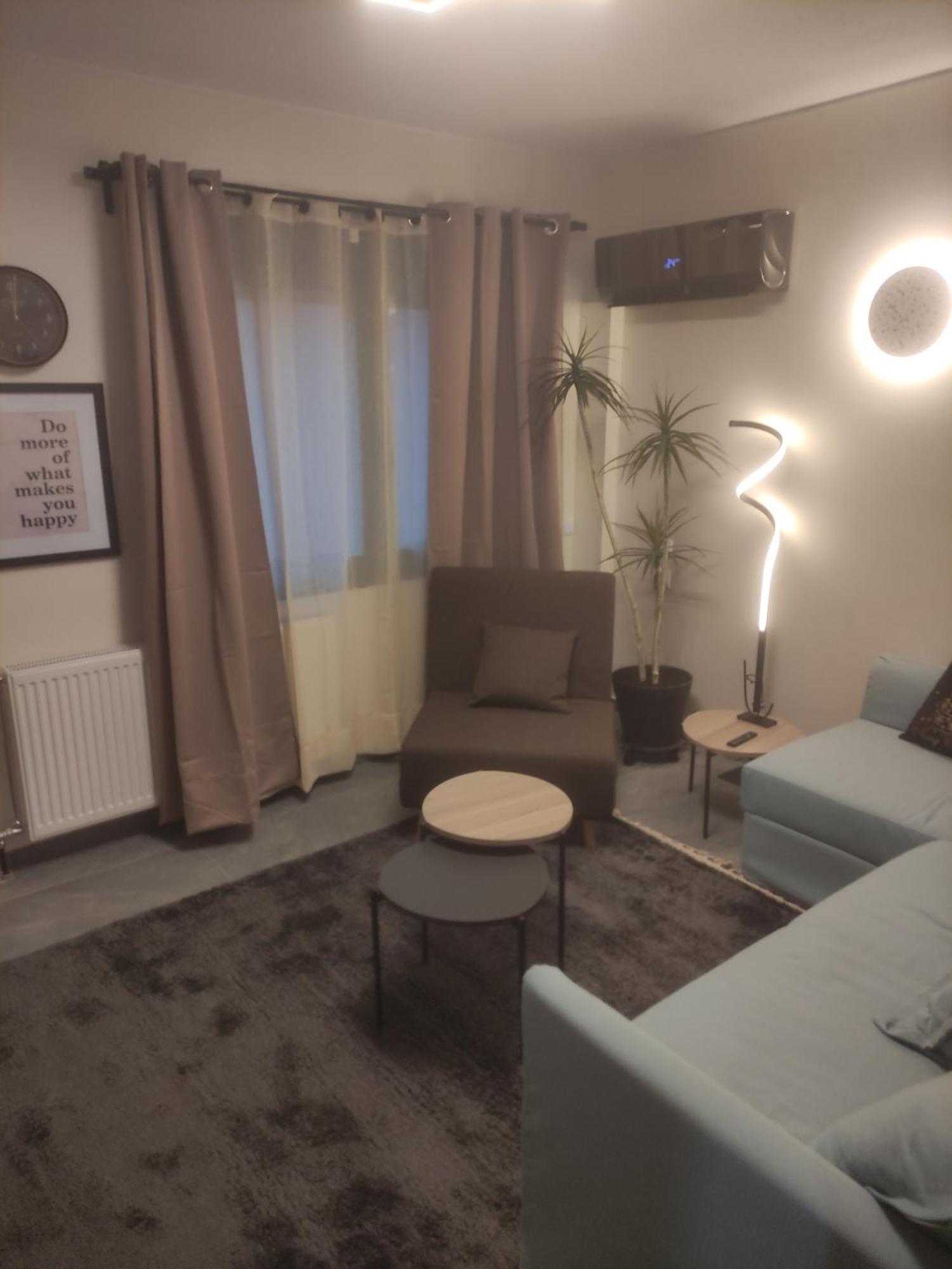 Iqoqo Hotels - Luxury Suites อิโออันนินา ภายนอก รูปภาพ